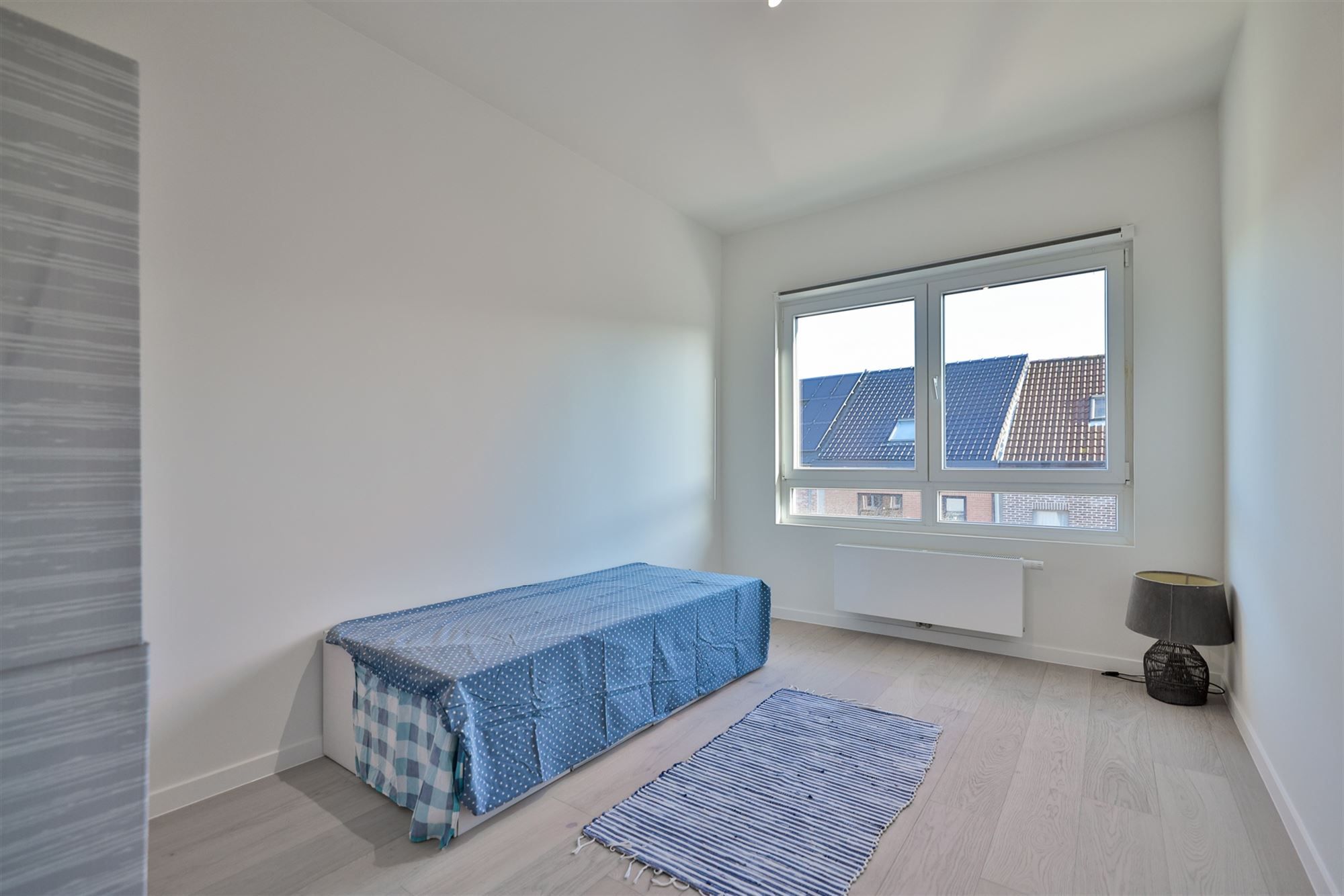 knap vernieuwd 3-slpkamer duplex appartement mét grote tuin foto 10