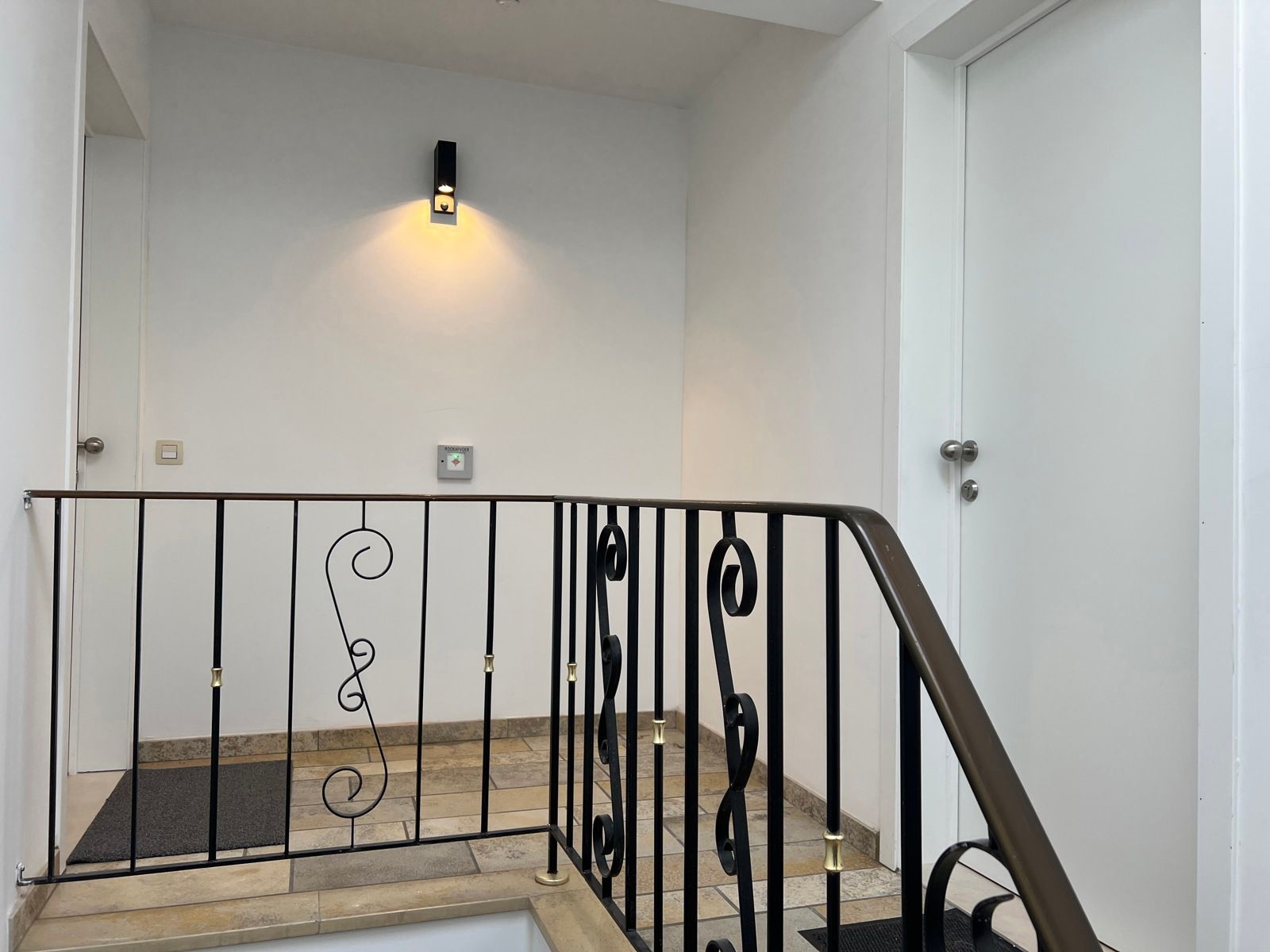 INSTAPKLAAR TWEESLAAPKAMER-APPARTEMENT TE HUUR - LIEDEKERKE! foto 17