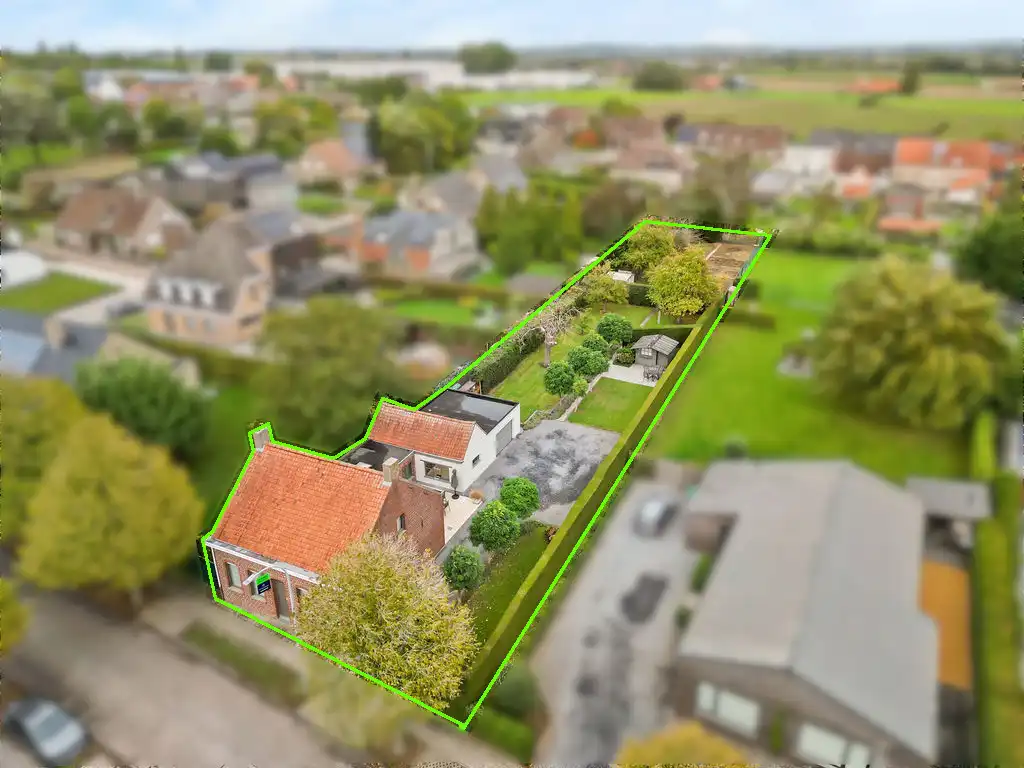 Leuke alleenstaande woning op 1410m² foto 2