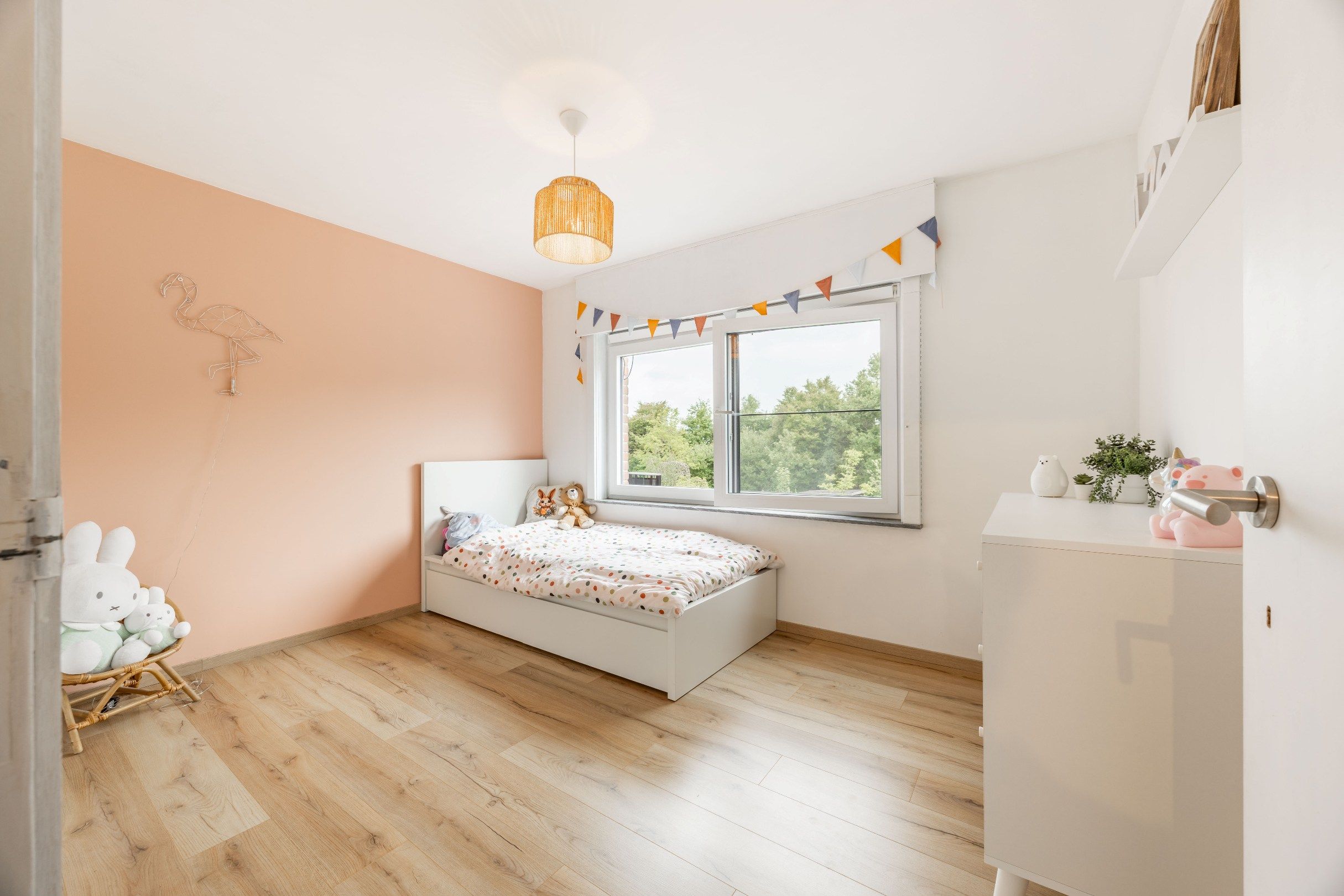 STIJLVOL GERENOVEERDE WONING foto 20