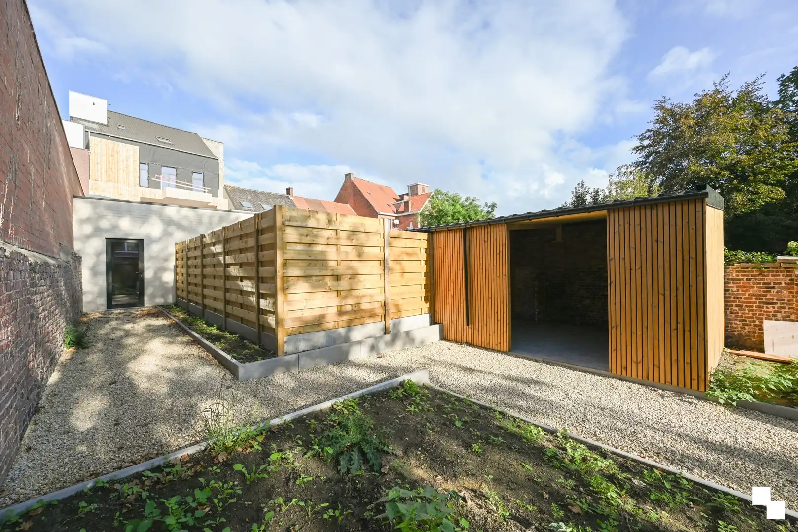Luxueus appartement met ruim terras in hartje Izegem foto 15