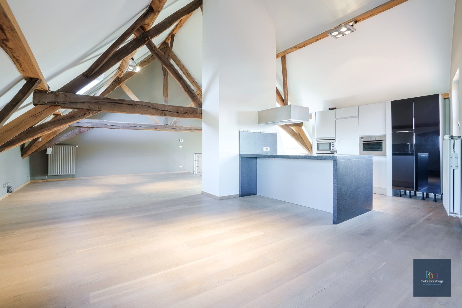 INSCHRIJVEN via de site ; Stijlvolle duplex in de hist. stadskern  foto 21