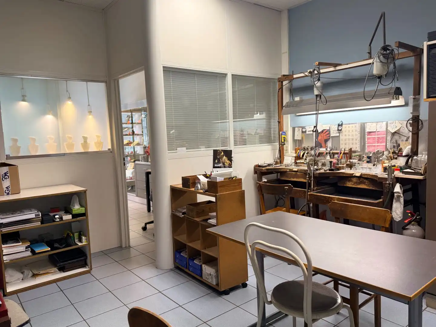 COMMERCIEEL GELIJKVLOERS foto 5