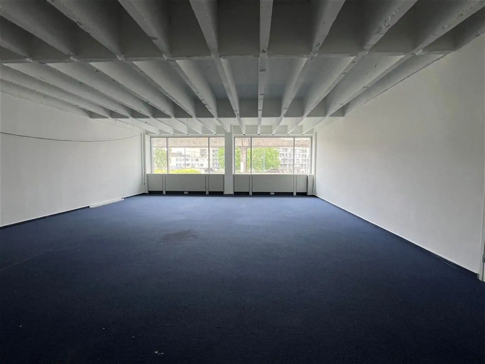 Lichtrijke instapklare kantoren tot 688m²  in UCO toren te Gent foto 3