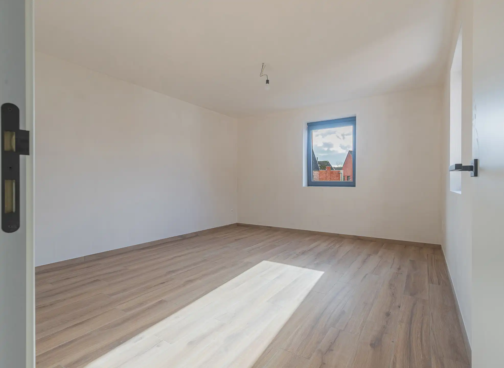 LEDE - Leuke pastorijwoning in centrum - 6% BTW mogelijk! foto 14