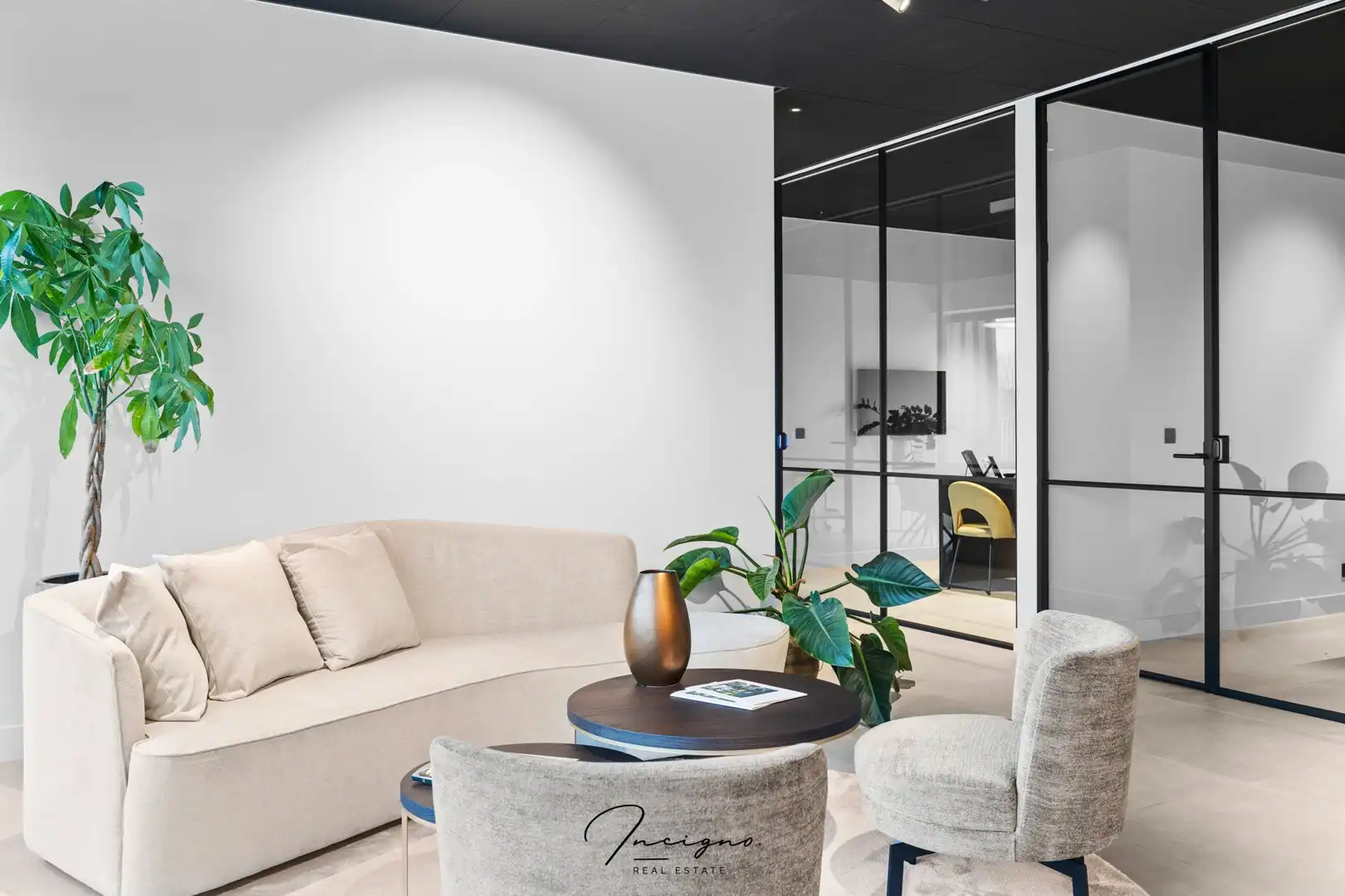 Kantoorgebouw foto 15