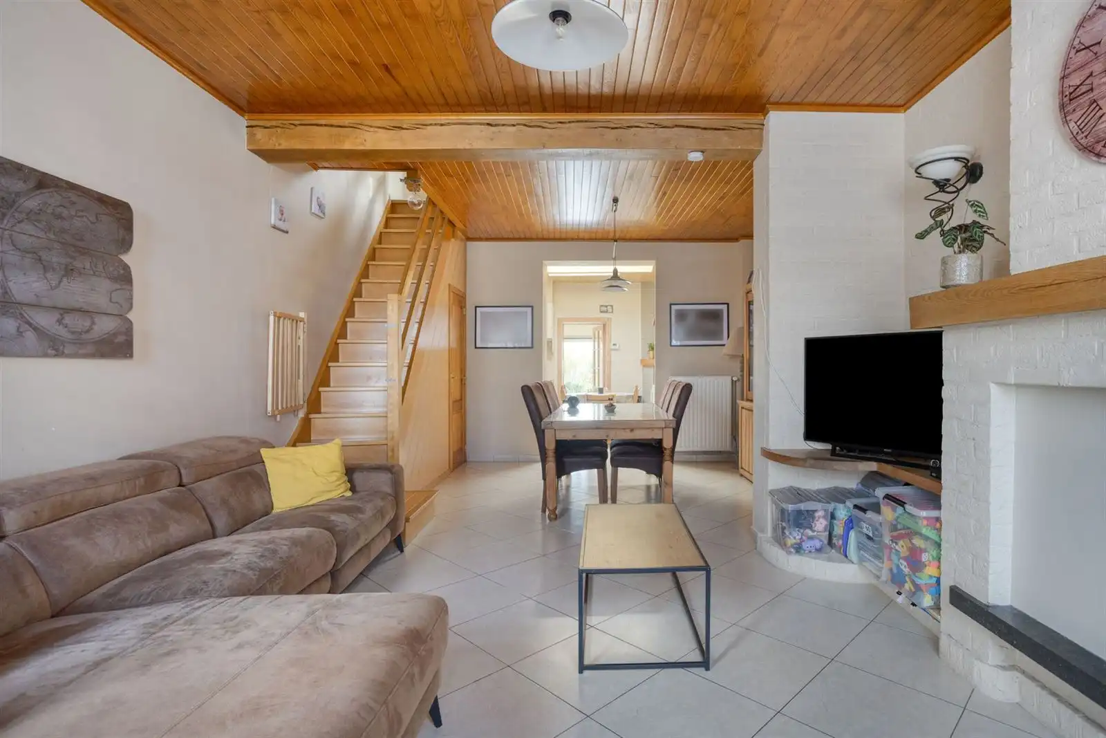 Woning te koop met 3 slaapkamers foto 4