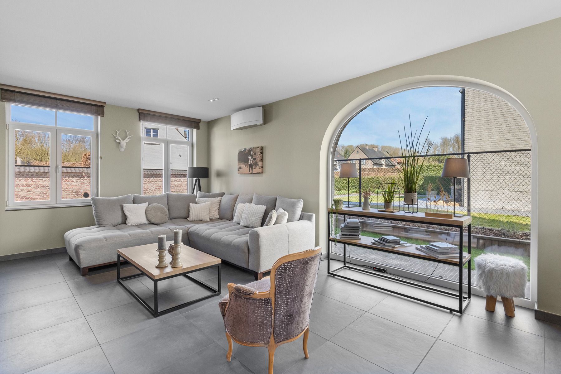 Stijlvol en energiezuinig wonen in hartje Dikkelvenne! foto 5