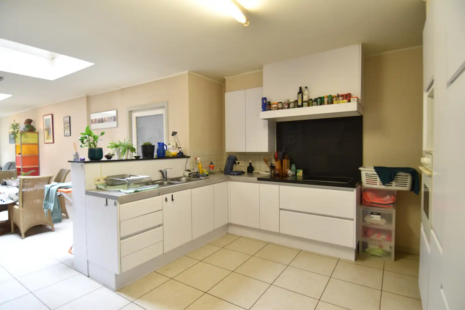 Leuke rijwoning met 2 slaapkamers (meer mogelijk) en tuin te koop in Heule foto 4