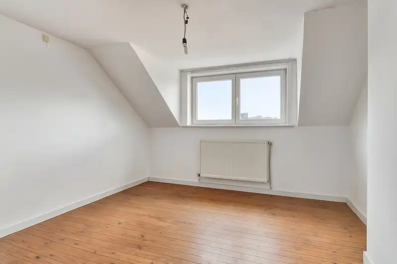 🏡Ruime woning met kantoorgebouw TE KOOP in hartje Wielsbeke – Marktstraat! foto 13