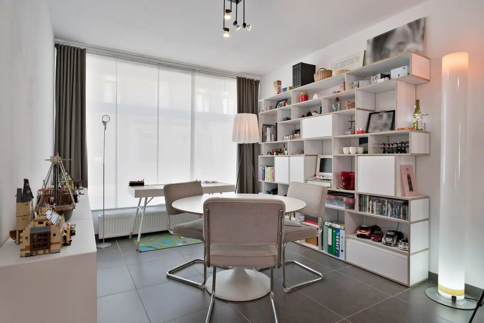 Stijlvolle gezinswoning met 3 slaapkamers en tuin. foto 5