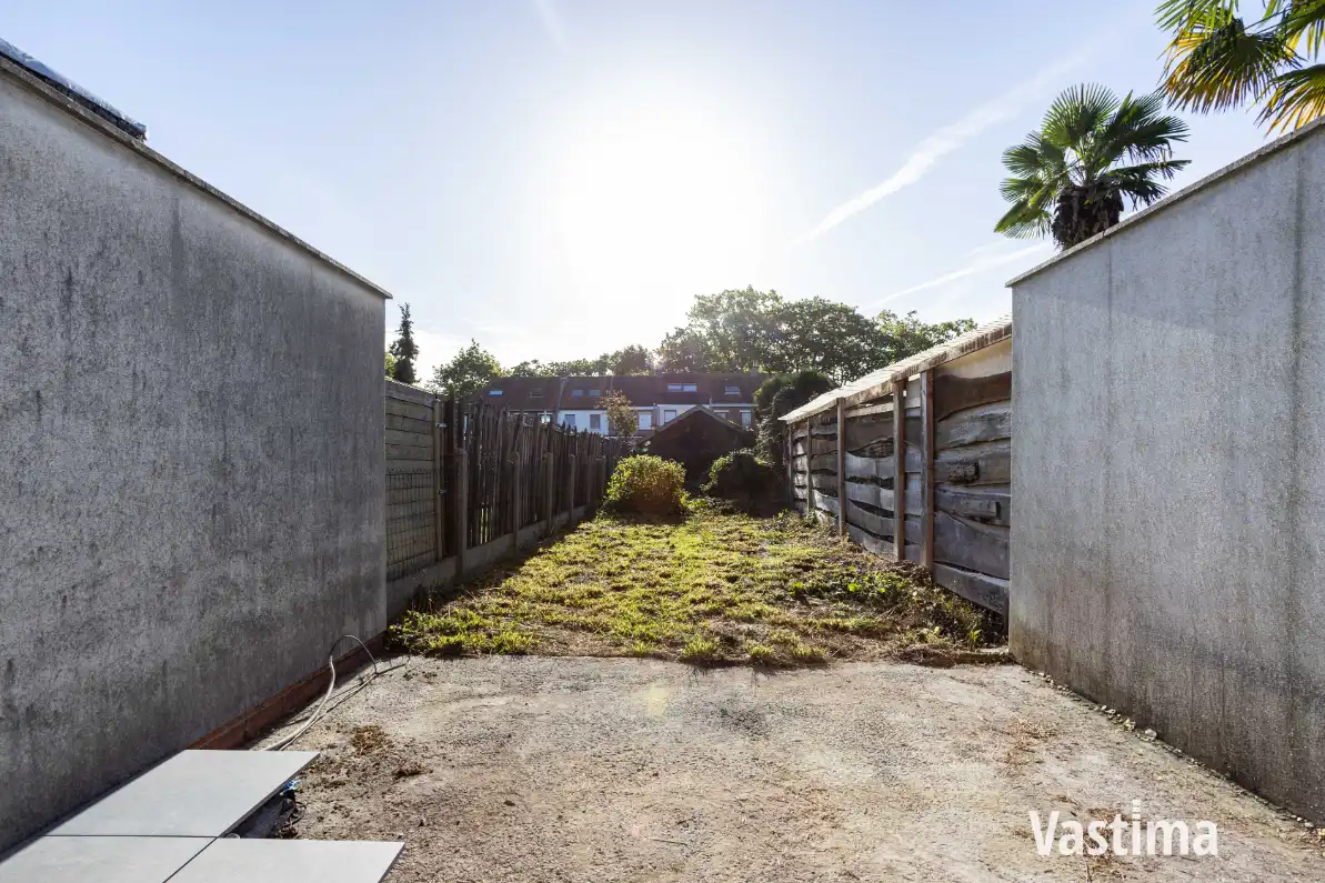 Recente stadswoning met tuin en 2 slaapkamers foto 20