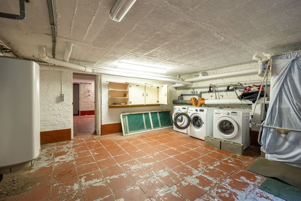 gelijkvloers appartement met tuin en garage aan't water foto 11