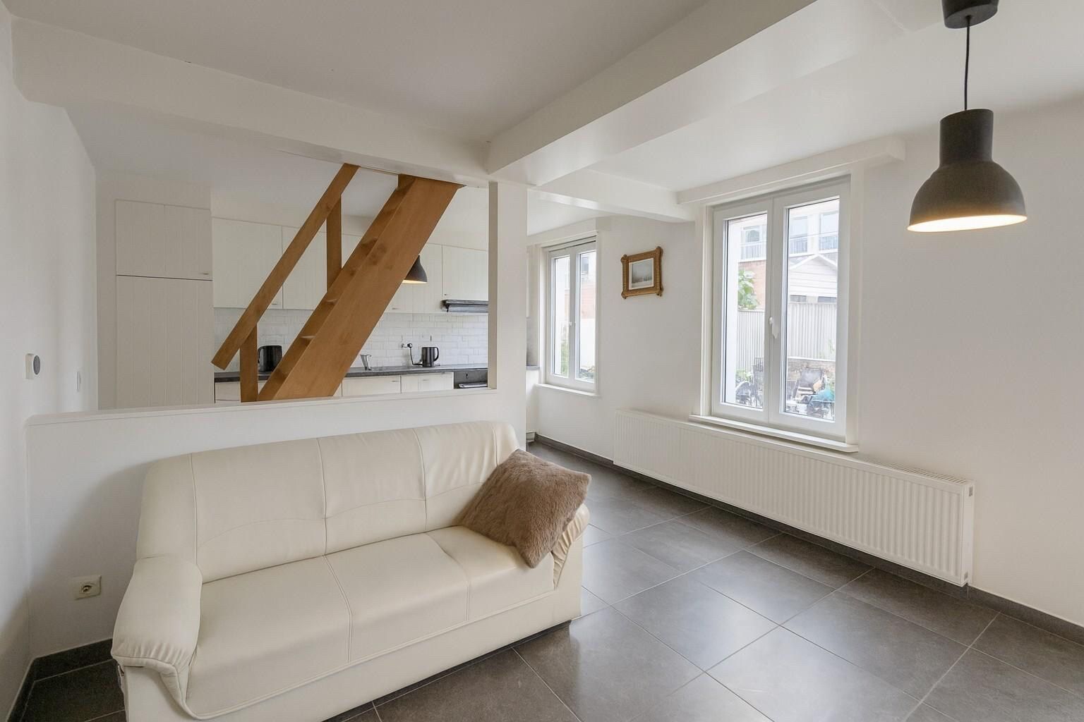 Unieke opbrengsteigendom van 65 m² op een TOPlocatie te Lier!  foto 2