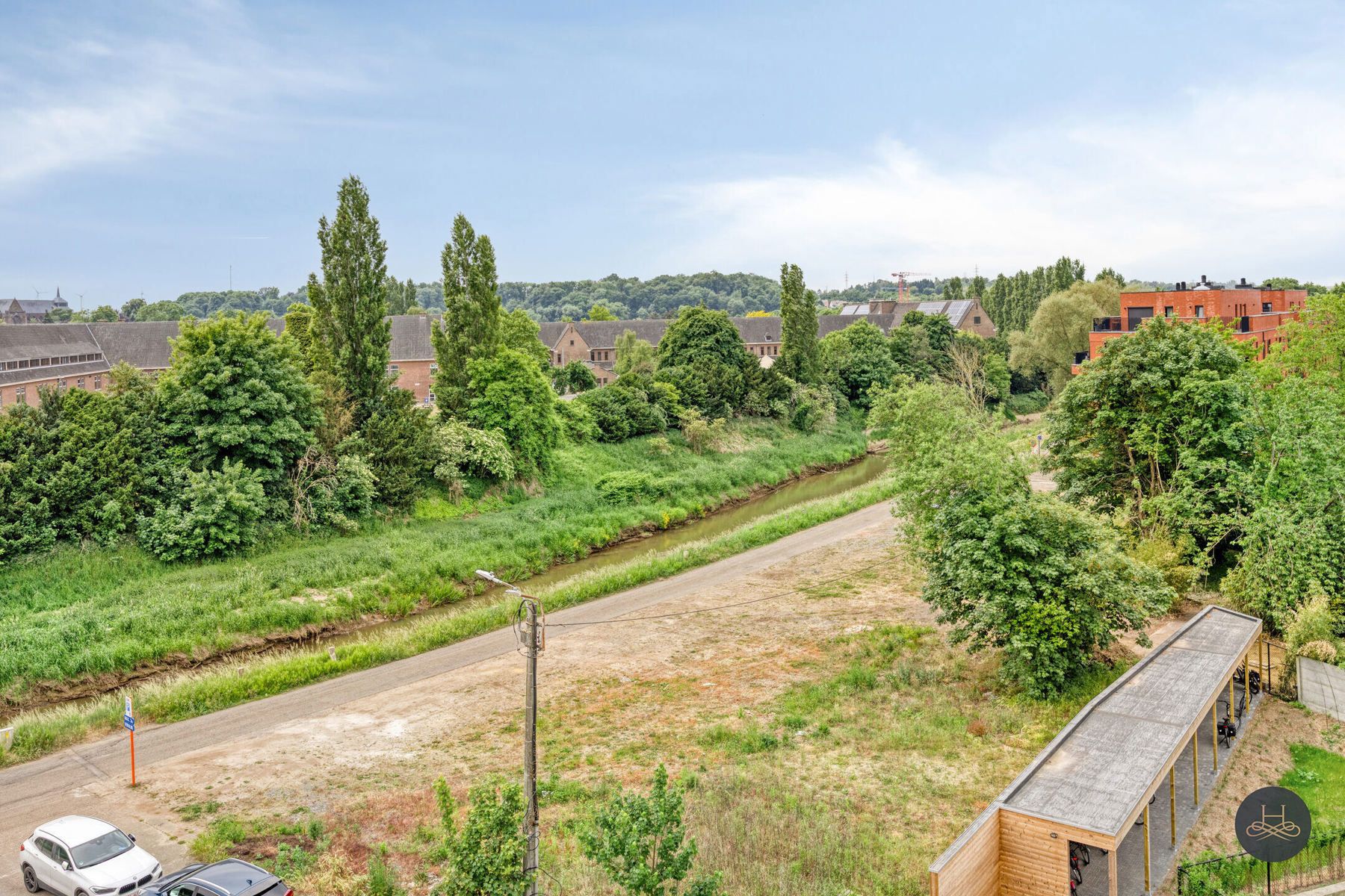 Prachtig 3 SLK dakappartement met staanplaats aan het water  foto 13