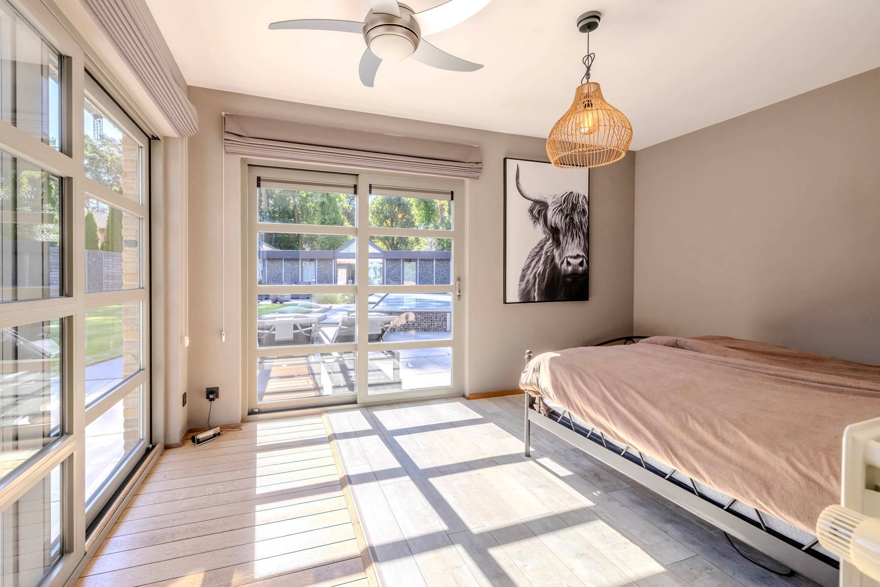 Laagbouwvilla met 3 slpk, 2 bdk, zwembad en poolhouse foto 19