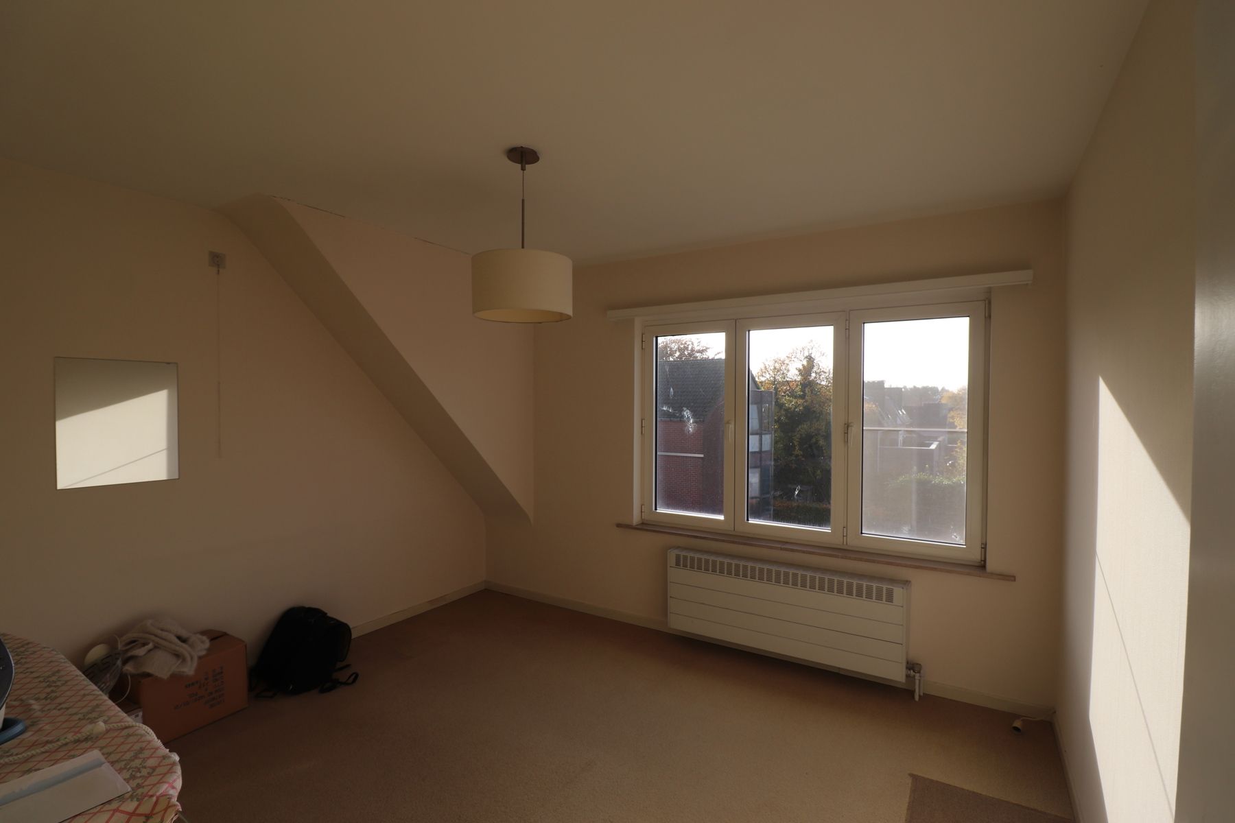 Dakappartement met 2 slaapkamers en garage in Beerse. foto 7