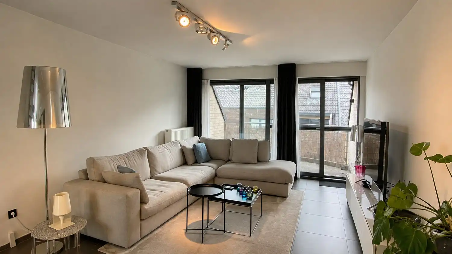 Ruim en comfortabel duplexappartement in het centrum van Lanaken foto 7