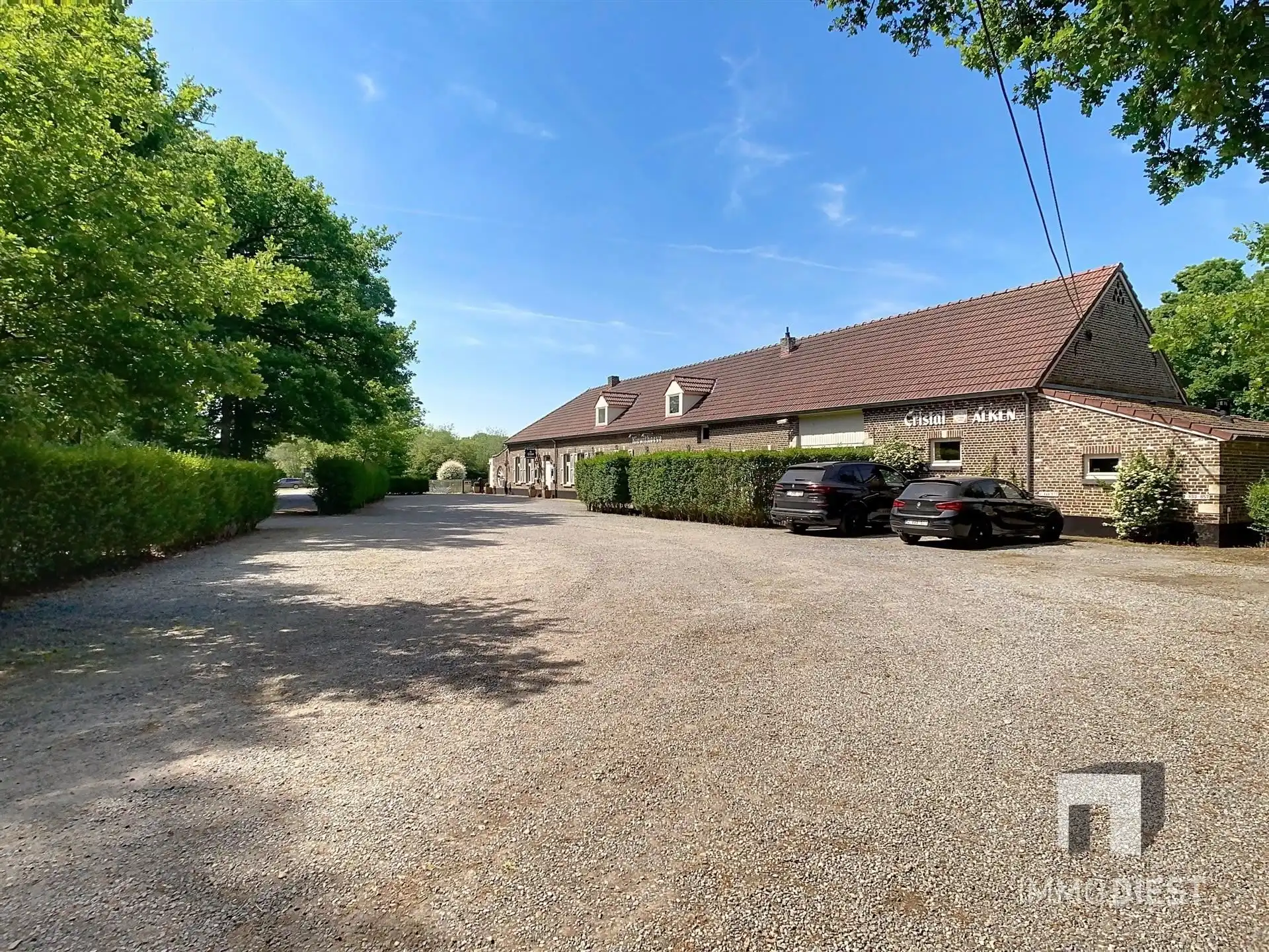 Brasserie - restaurant - feestzaal - privéwoonst foto 4