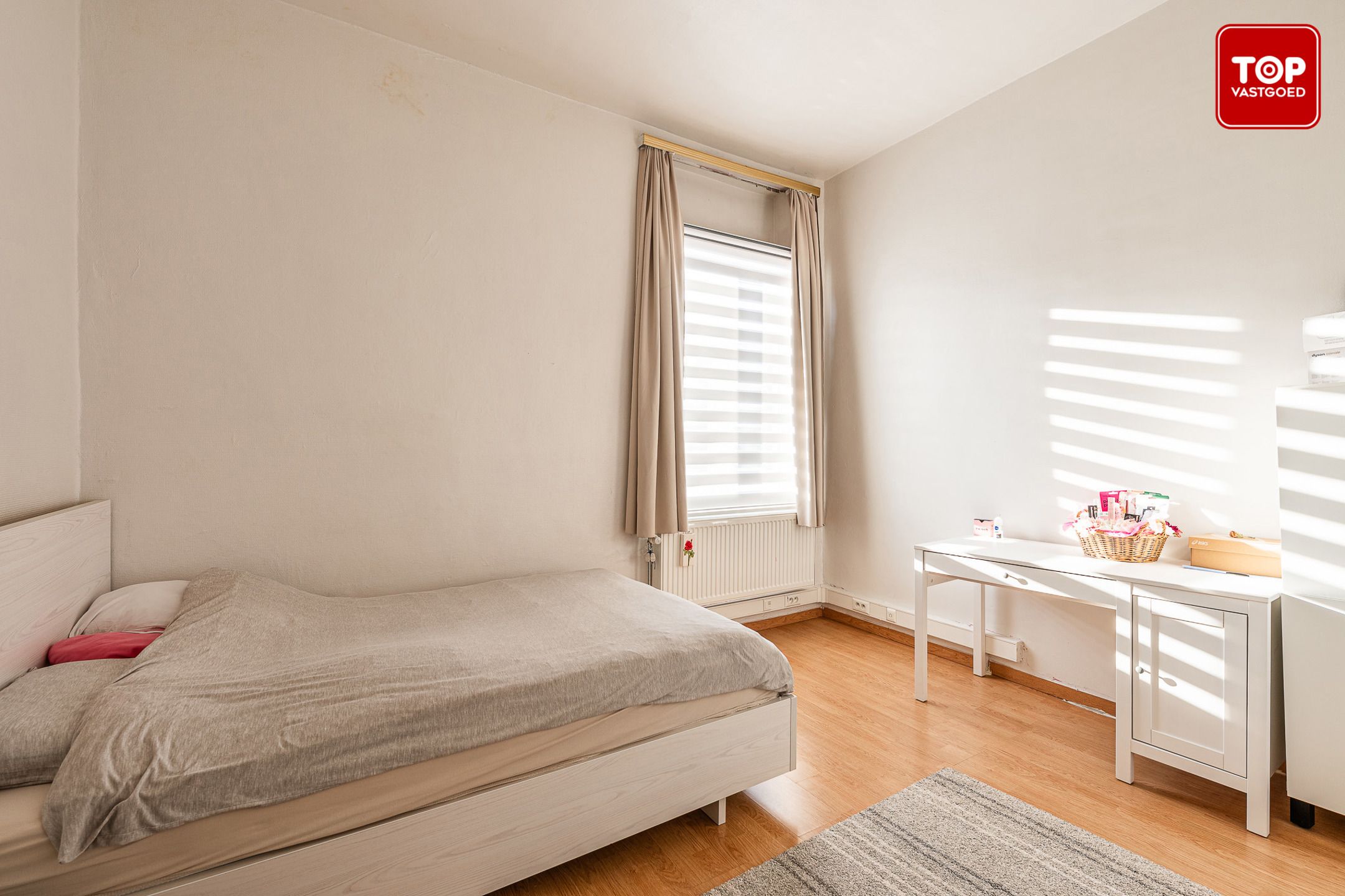 Ruime woning met 4 slaapkamers in de Gentse Rabotwijk foto 15