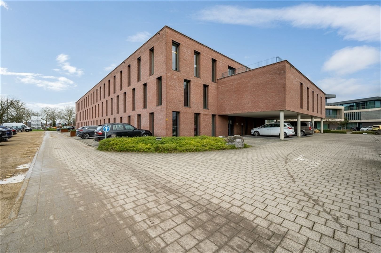 Kantoorgebouw foto 29