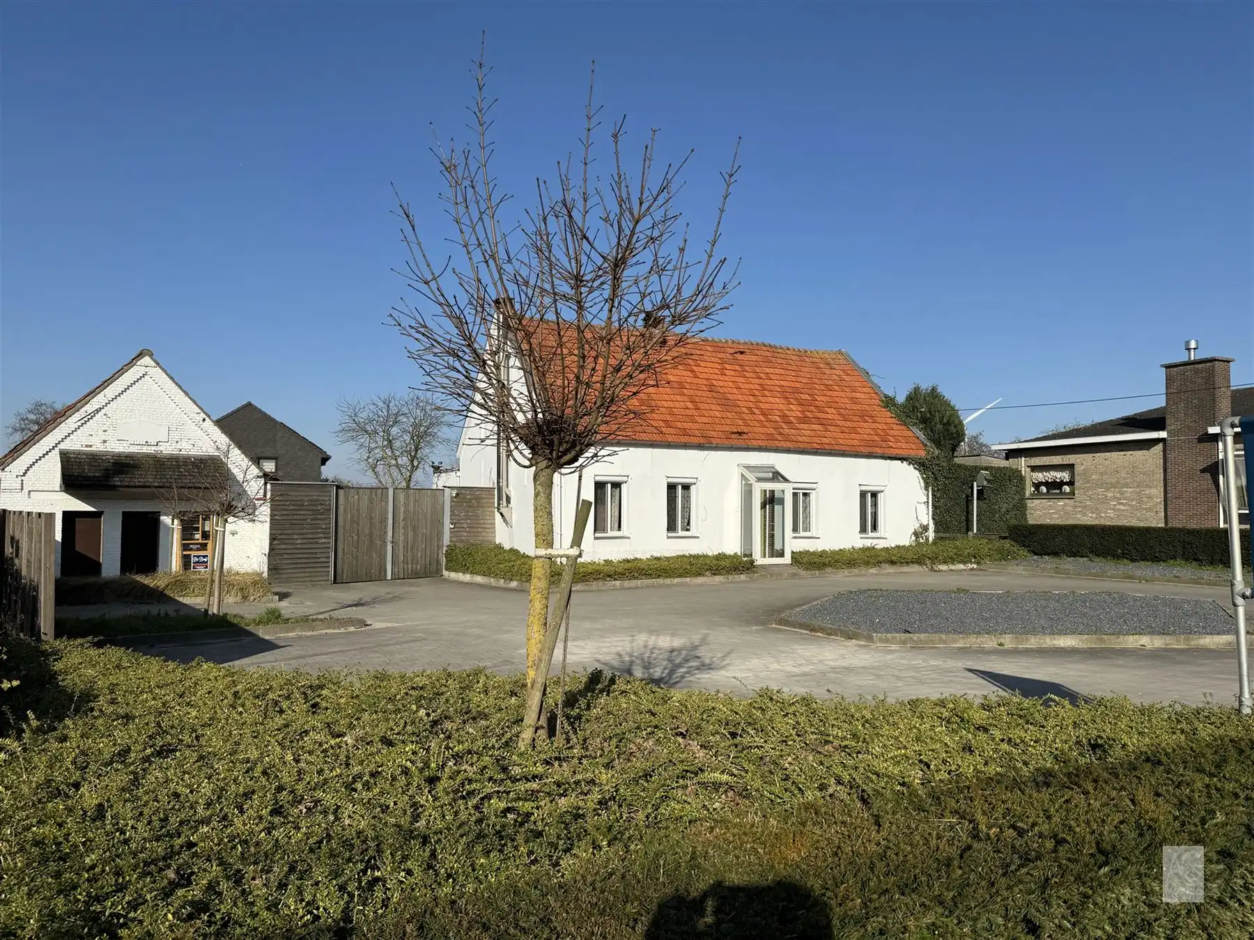 Hoofdfoto van de publicatie: Mooi perceel met vrijstaande woning en groot potentieel!