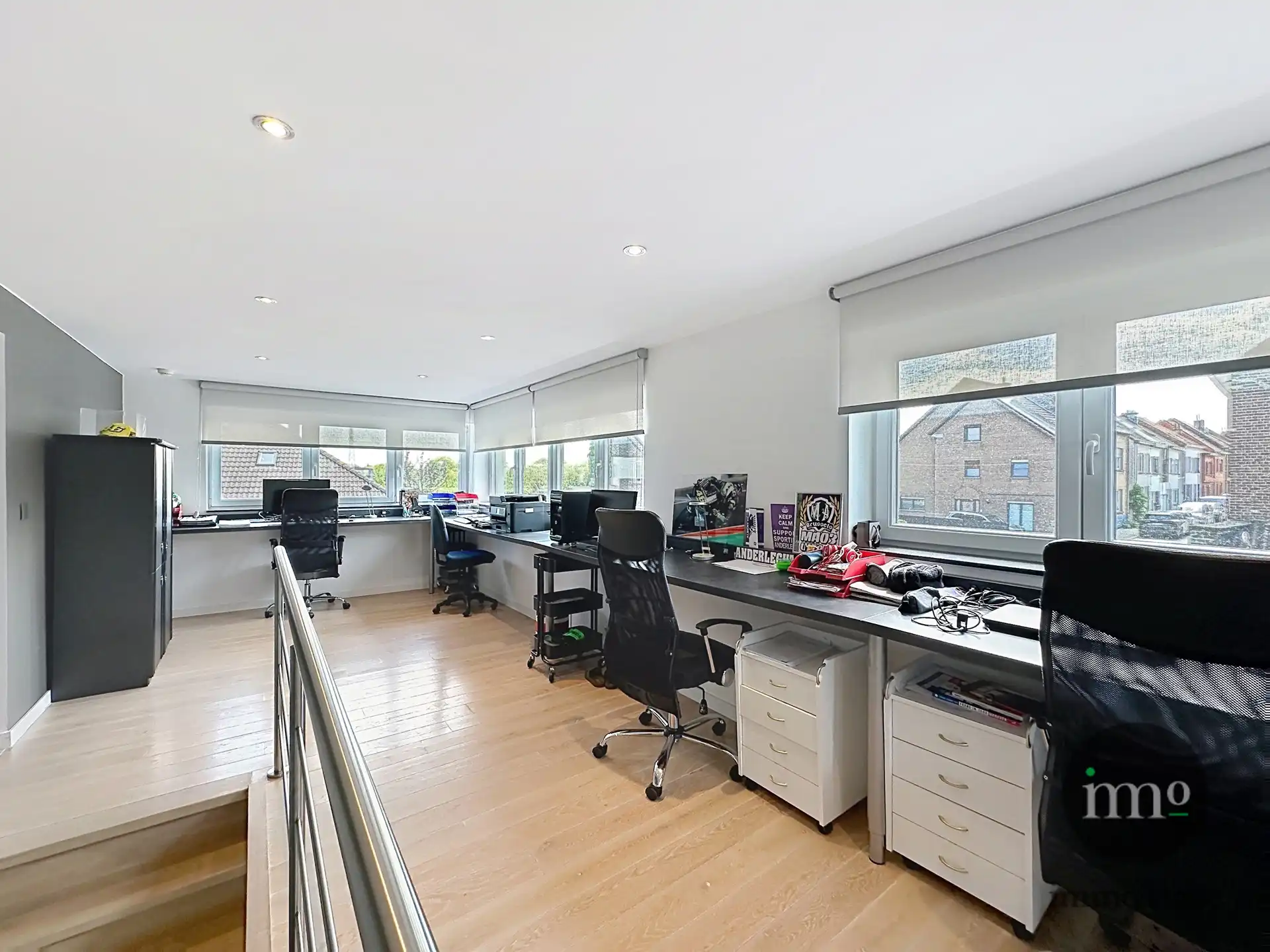 MULTIFUNCTIONEEL volledig gerenoveerd gebouw met bijgebouw, 7 slaapkamers, appartement, tuin en zwembad! foto 14