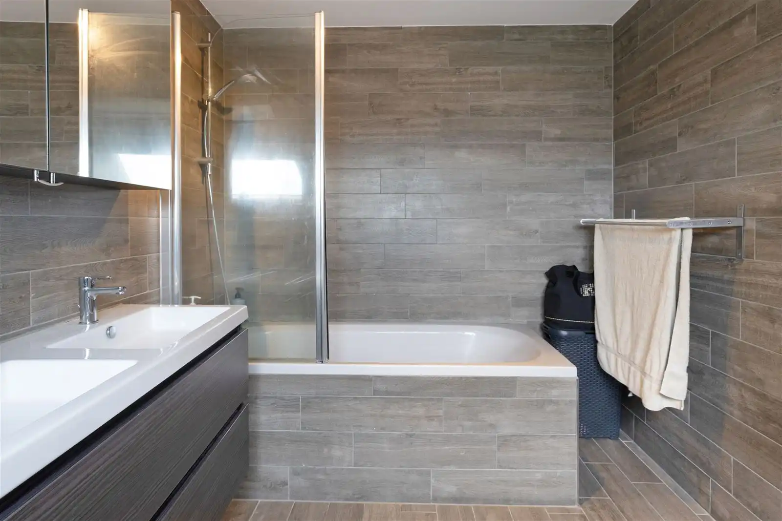 Duplex appartement met 2 slpks en staanplaats foto 8