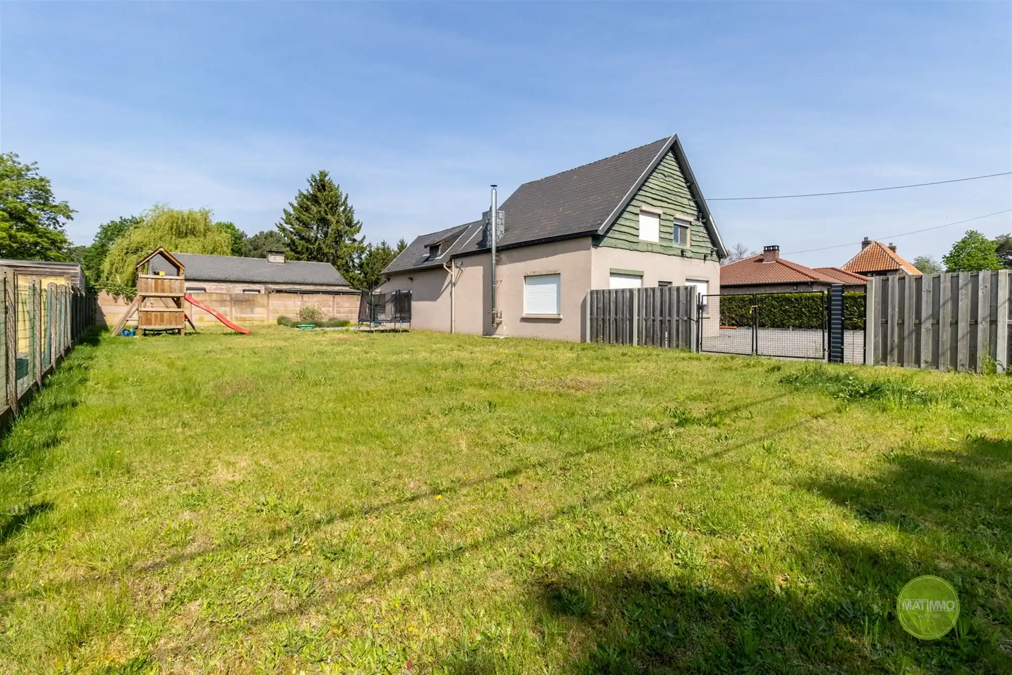 Ruime woning met 5 slaapkamers te Meerhout foto 3