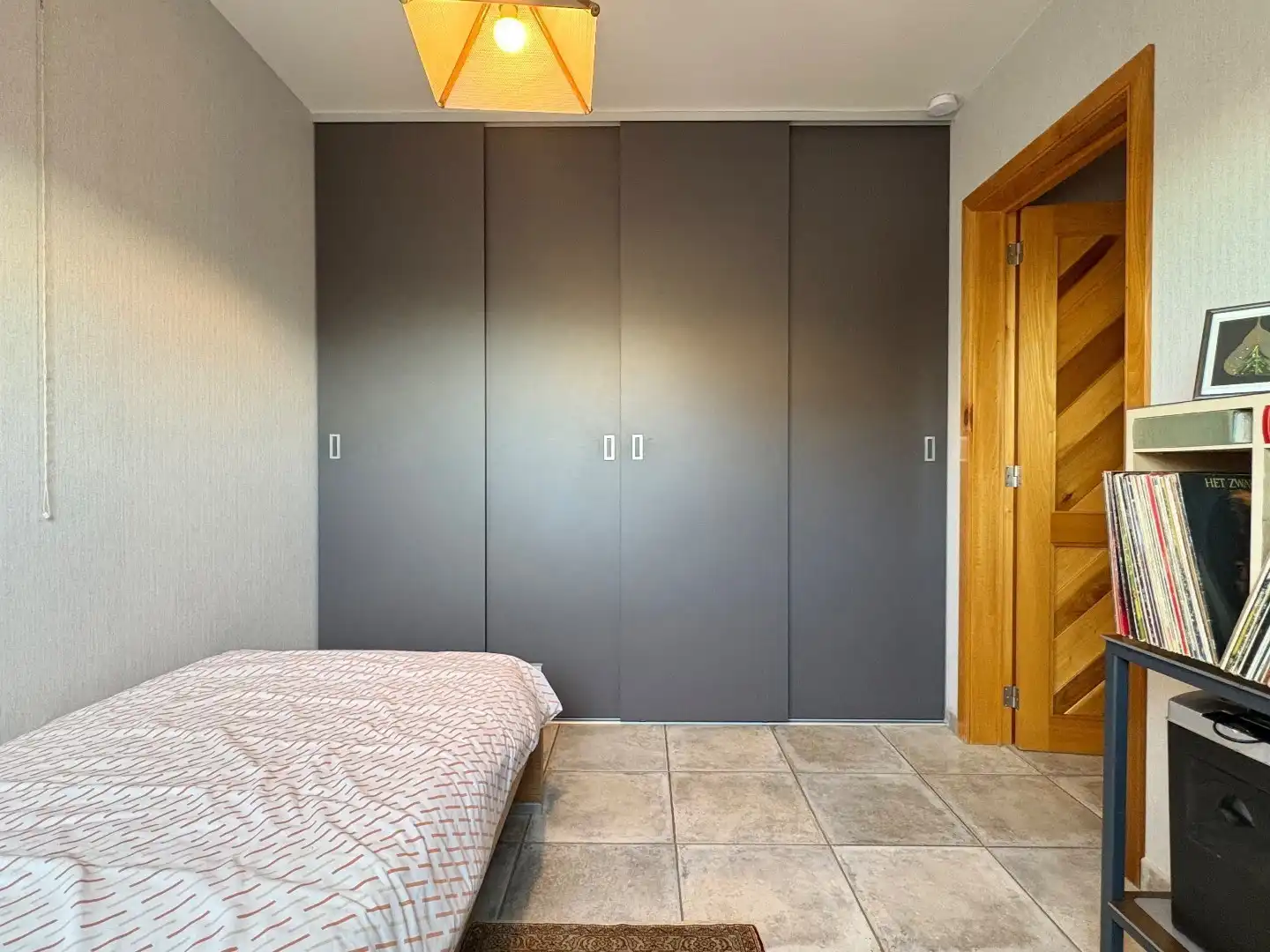 Appartement te koop op de 3de verdieping in Harelbeke. foto 12