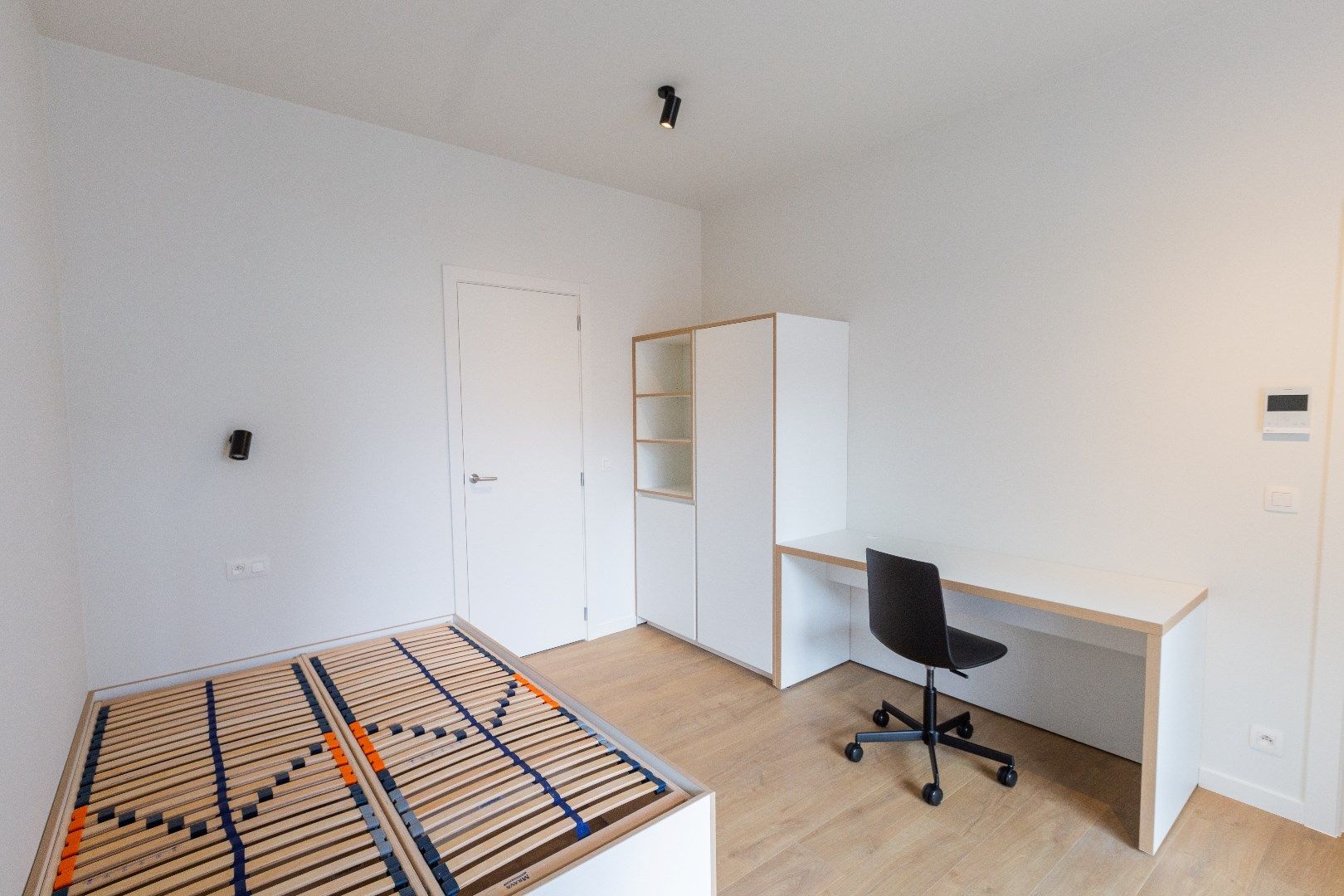 Lichtrijke studentenkamers op een toplocatie. foto 9