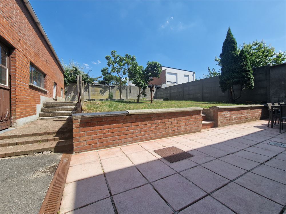 Halfopen te renoveren woning nabij centrum Pittem op een perceel van 348m²! foto 20