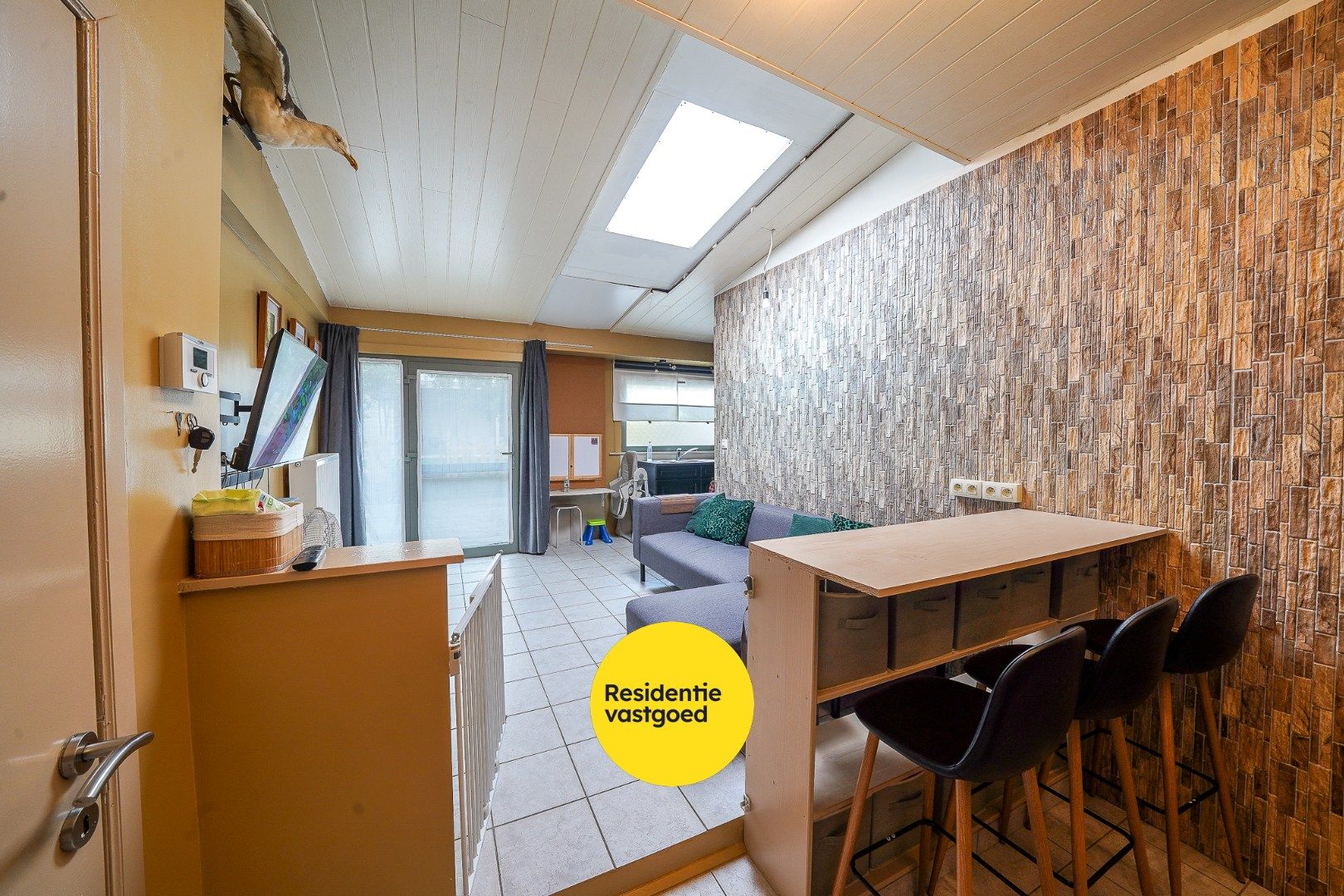 Instapklare woning met garage en tuin te Bredene foto 3
