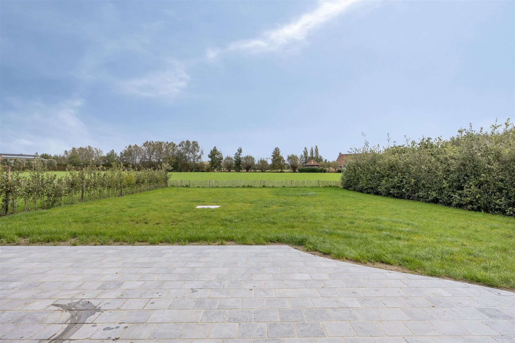 Uitzonderlijke nieuwbouwwoning in landelijke stijl foto 23