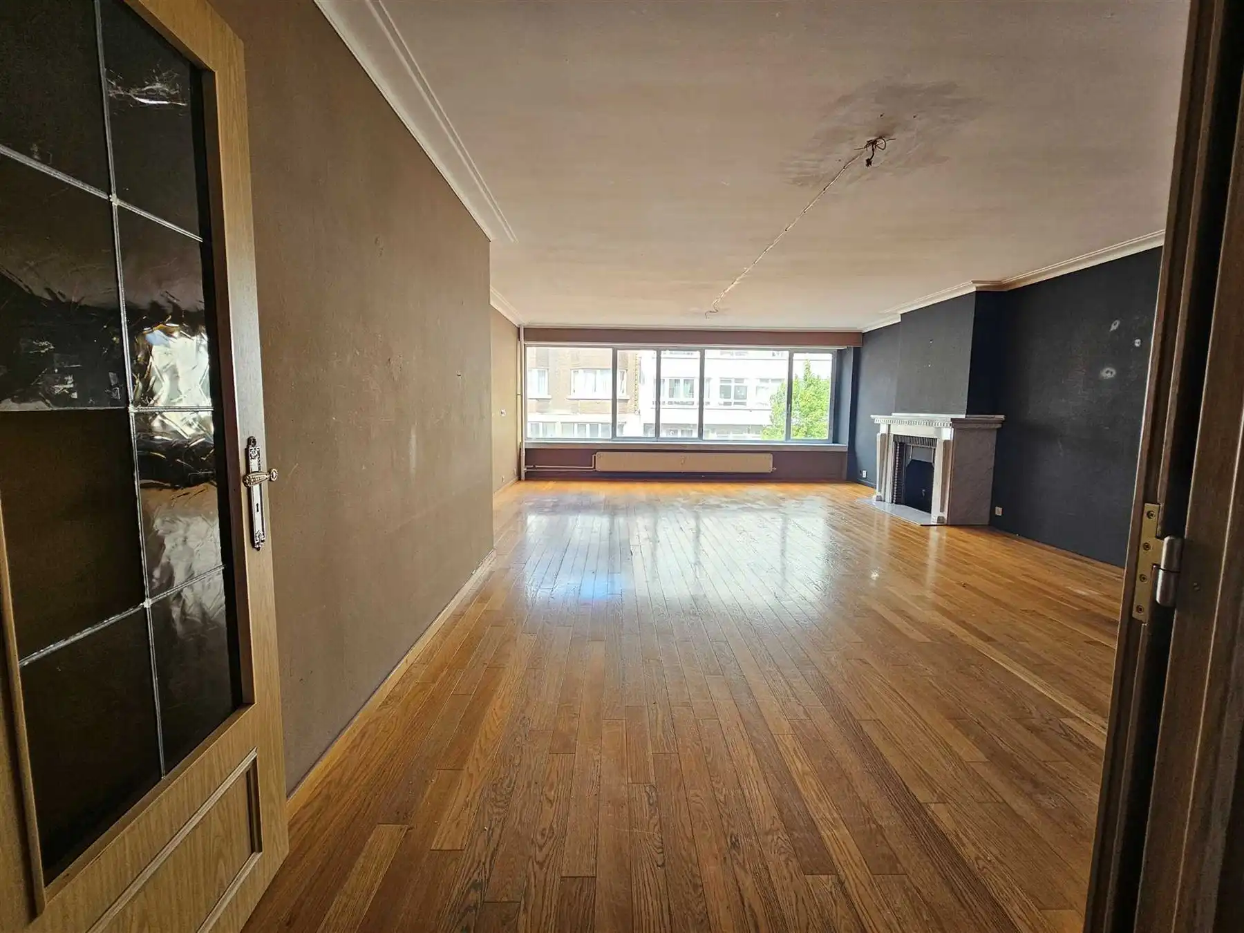 Zeer ruim appartement !!! foto 3