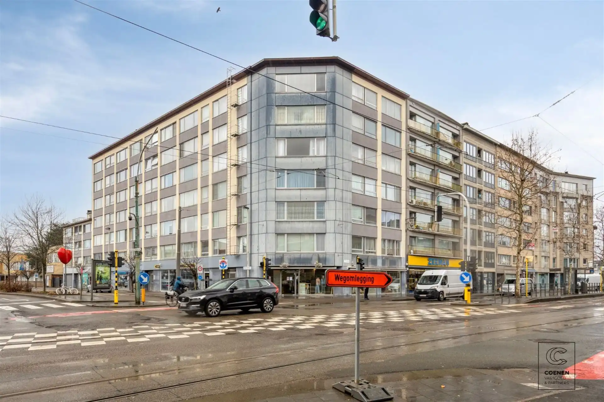 Instapklaar app. van 88 m² met 2 slpk's gelegen te Deurne! foto 13