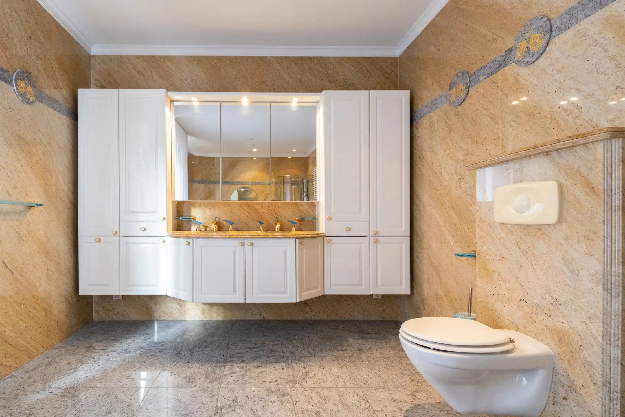 Appartement te huur foto 16