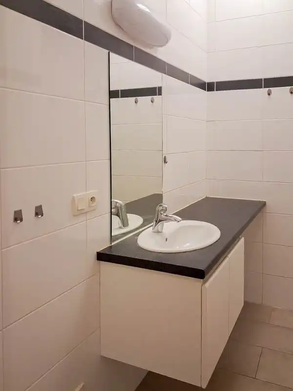 Ruim 2-slaapkamerappartement met zeezicht in het centrum van Koksijde foto 11