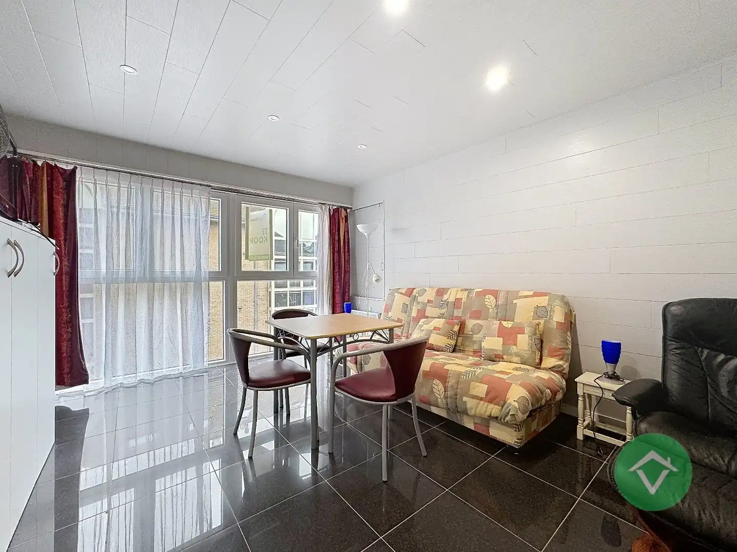 Bemeubelde studio met zicht op het Normandpark te Middelkerke foto 5