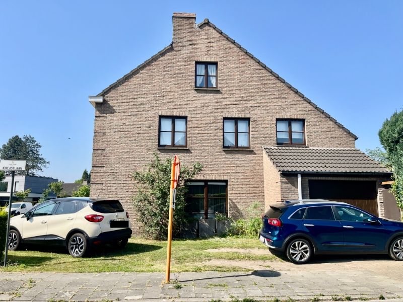 HALFOPEN BEBOUWING MET DRIE SLAAPKAMERS EN GARAGE TE WONDELGEM foto 15