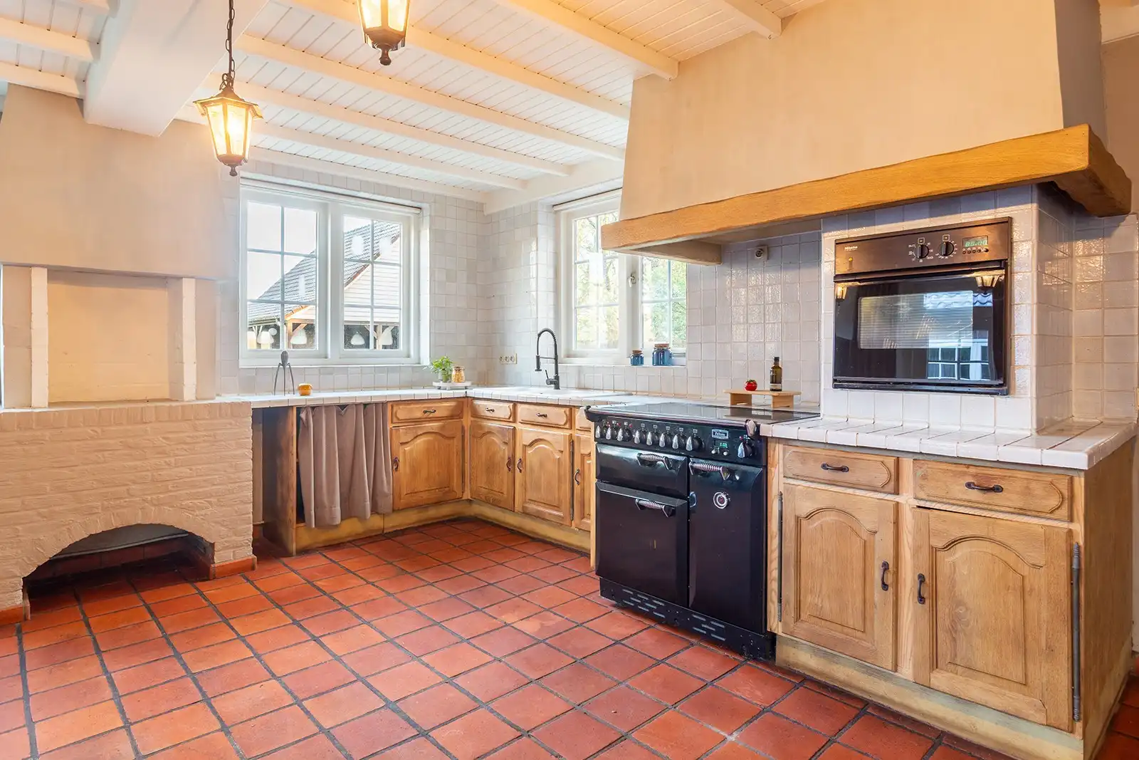 Villa met vergezicht en zwembad in Brasschaat foto 20