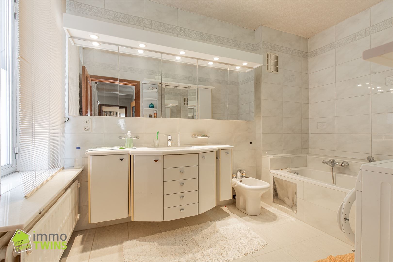 Te koop – Unieke eigendom met commerciële ligging op 4.143 m² te Dendermonde. foto 24