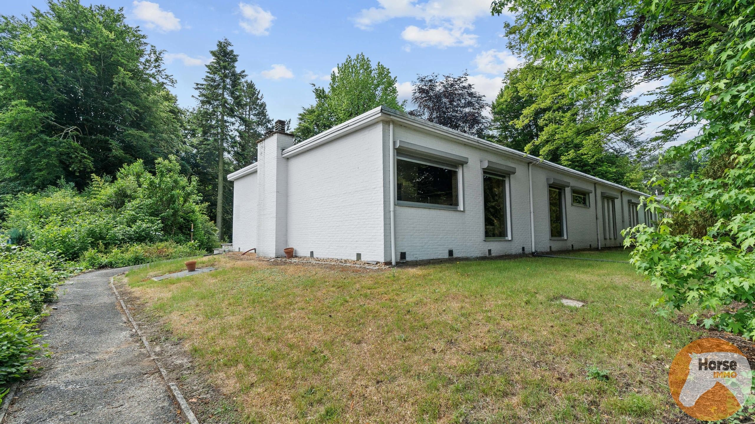 BERINGEN - Imposante woning met handelsruimte foto 30
