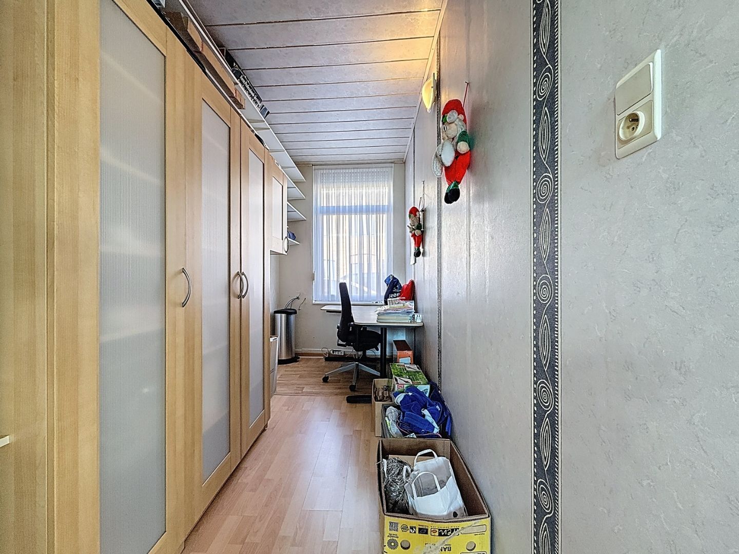 Grote gezinswoning met koer op centrale ligging te Nieuwpoort-Stad foto 11