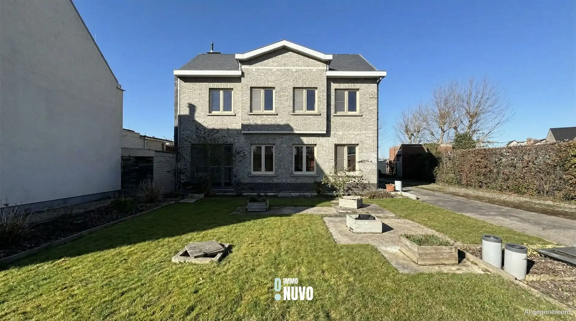 Ruime woning met 4 slpks, kantoor en grote tuin foto 27