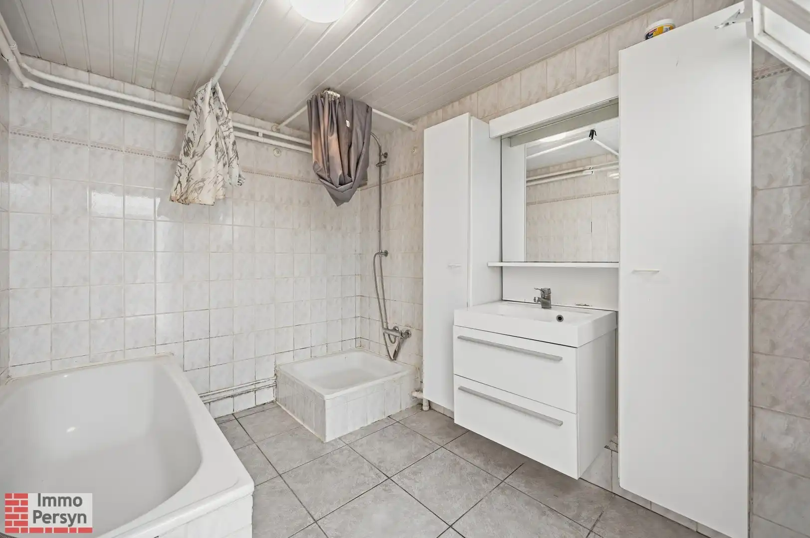Ruime open bebouwing met enorm potentieel en prachtig landelijk uitzicht foto 10