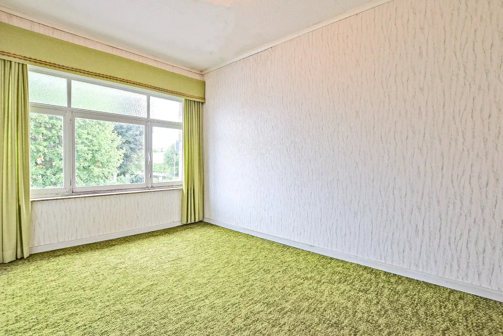 Zeer ruime te renoveren woning met statige gevel op 445 m² met zuid-west georiënteerde tuin. foto 13