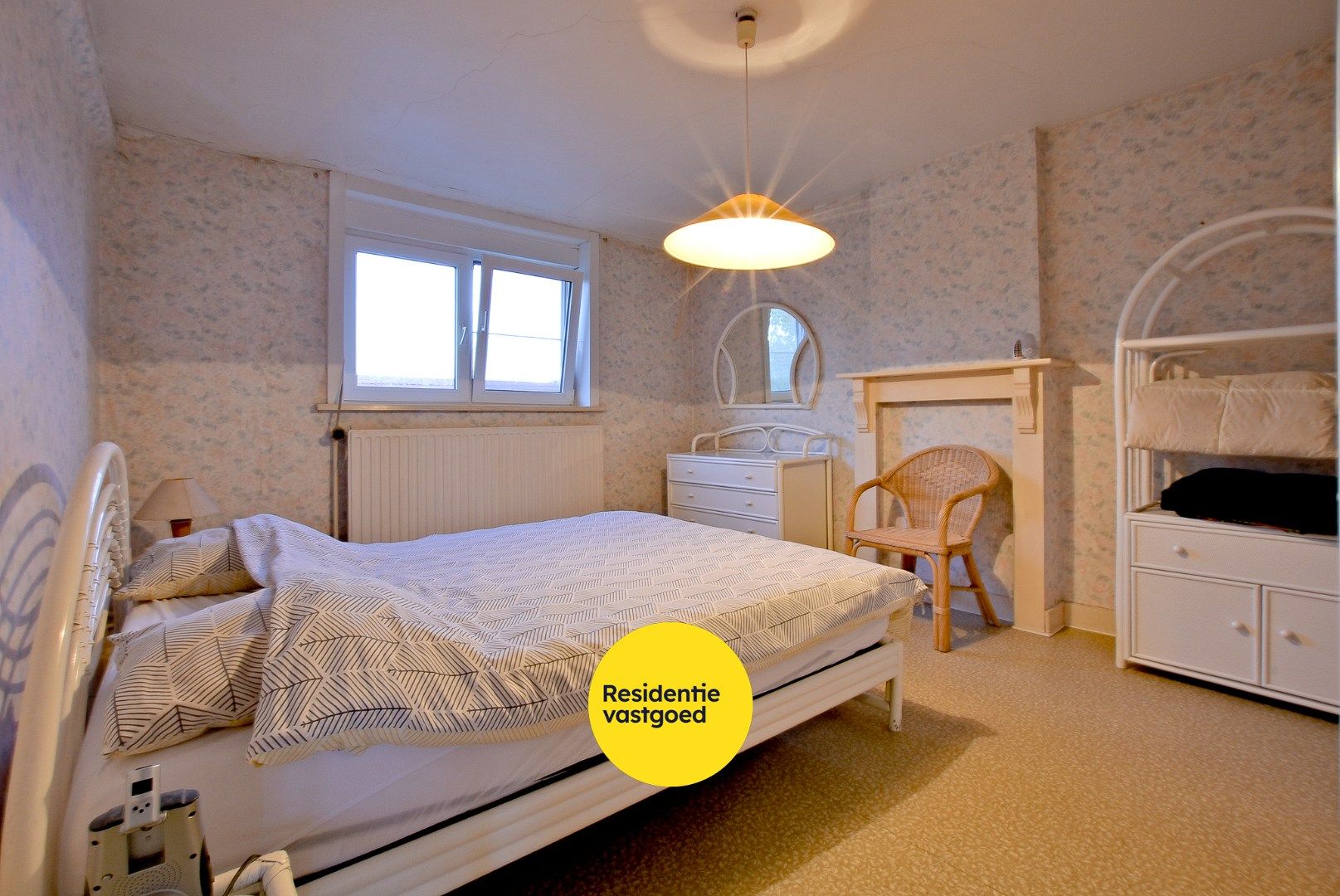 Te renoveren boerderij op een perceel van 7.066m² met loods en diverse bijgebouwen foto 9