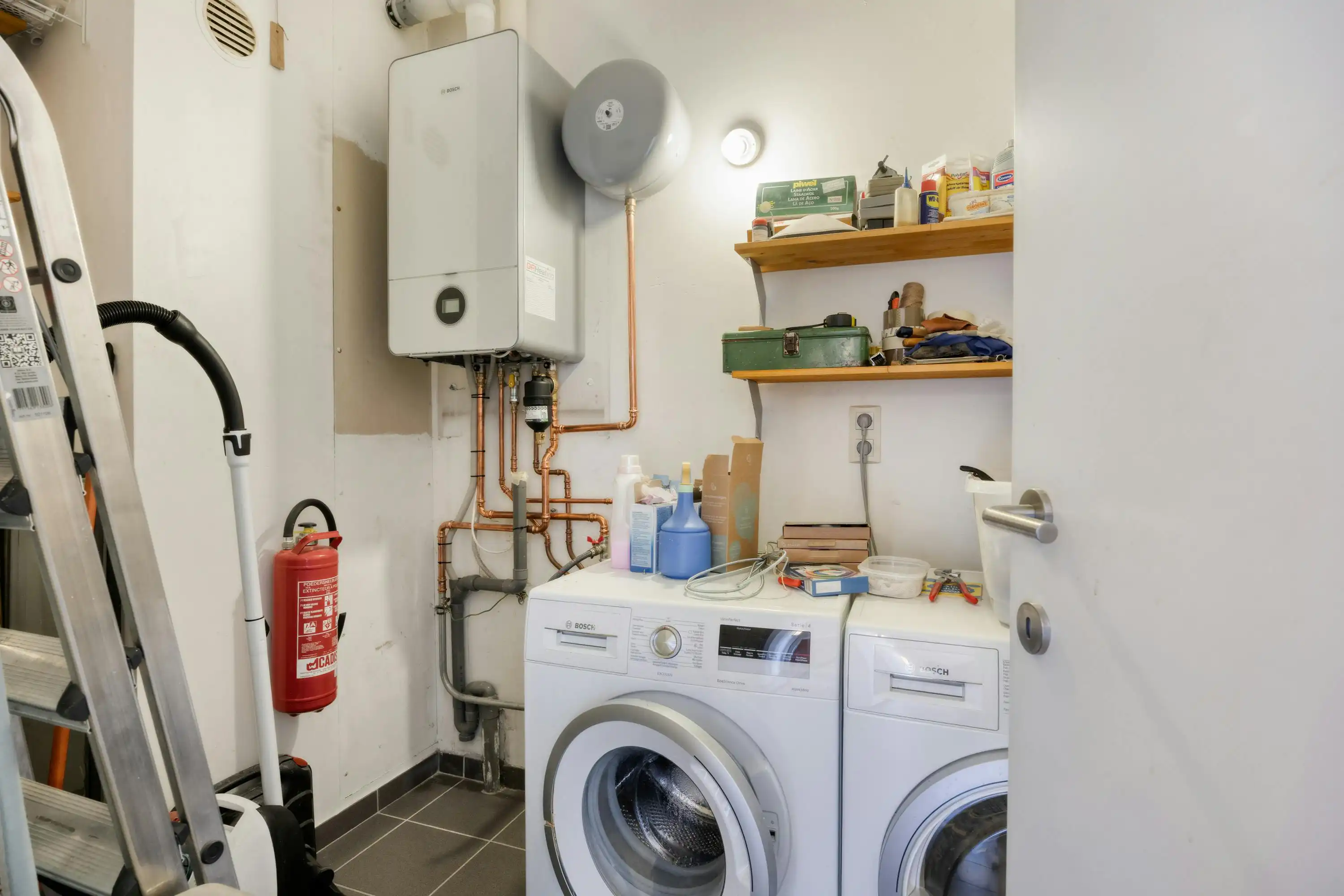 Ruim 3-slaapkamerappartement met terras te koop in Antwerpen foto 19