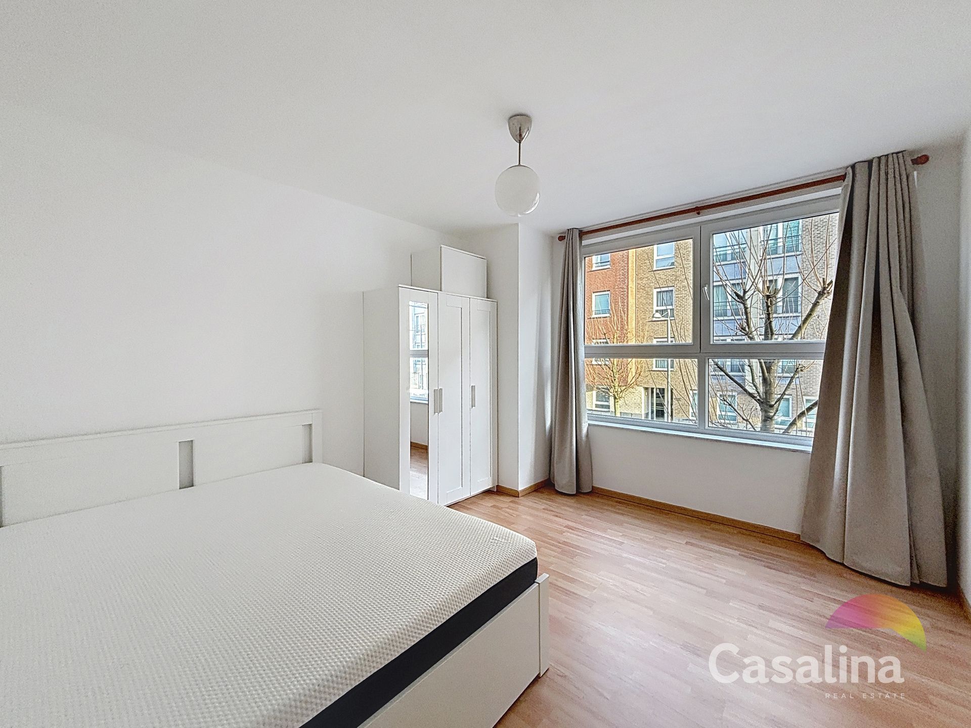 Appartement met ruim terras  foto 9